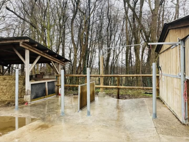 Aire de pansage extérieur